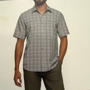 Orvis Tech Shirt Mens XXL Gray Plaid Short Sleeve Button Up UPF 30+ Quick Dry